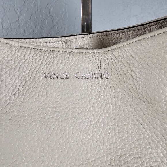 Vince Camuto VV-IKE-To Tote Bag in Silver Cloud Pebbled Leather – NWT - Picture 3 of 15
